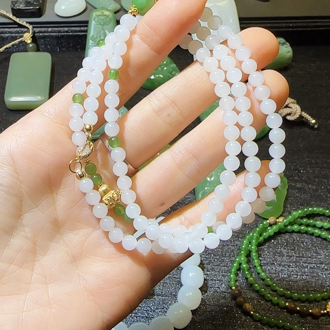 和田玉未镶嵌颈饰