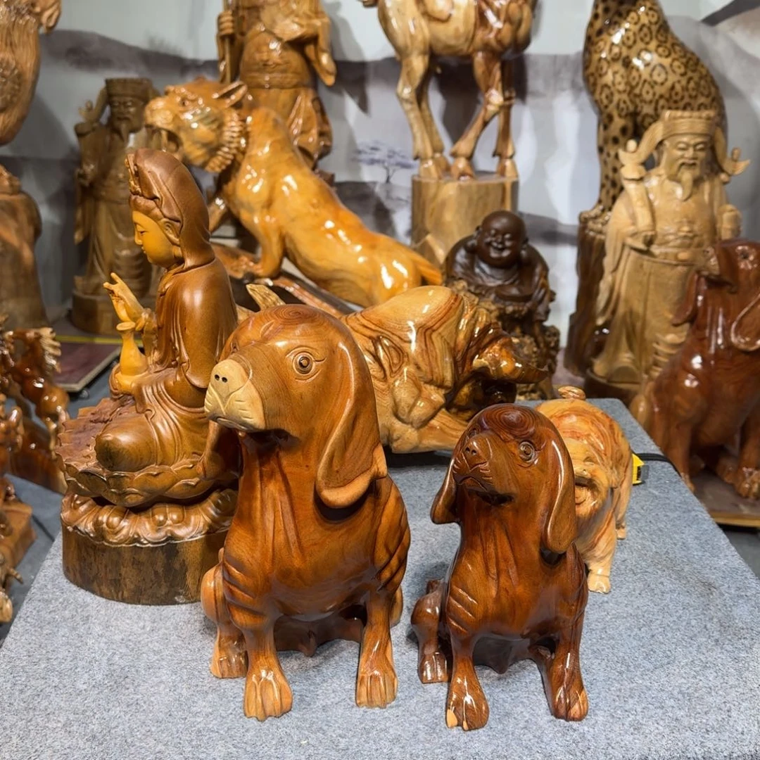 香樟木安*哥香樟木小狗摆件