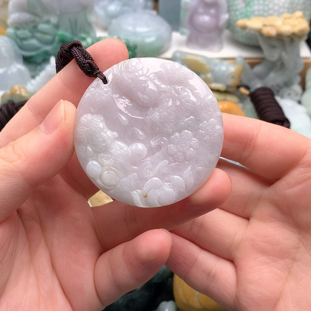 吊坠(不含链)未镶嵌翡翠
