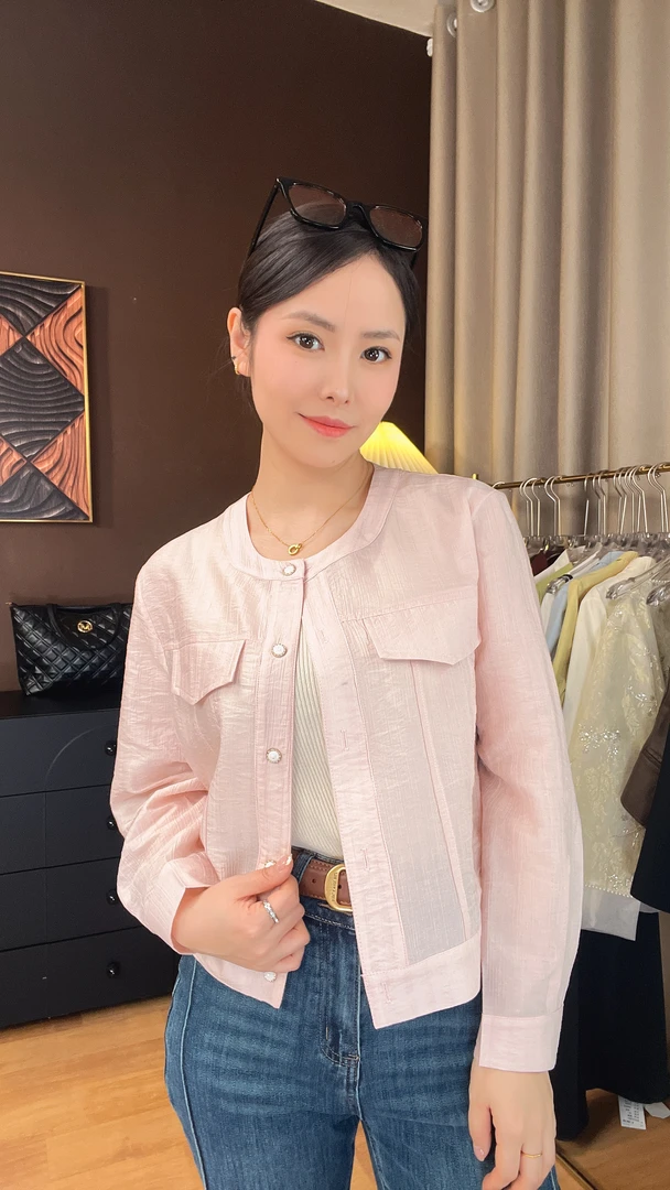 薄款防晒上衣夏季新款百搭短款单排扣圆领小个子休闲外套女白色