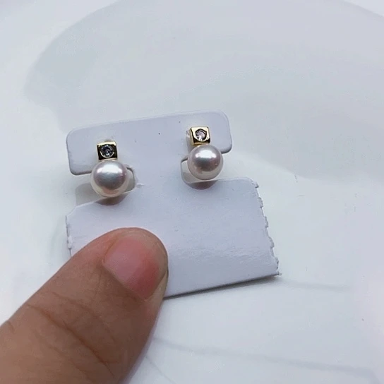 未镶嵌耳饰淡水珍珠