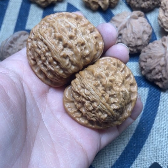 吊坠文玩核桃球白