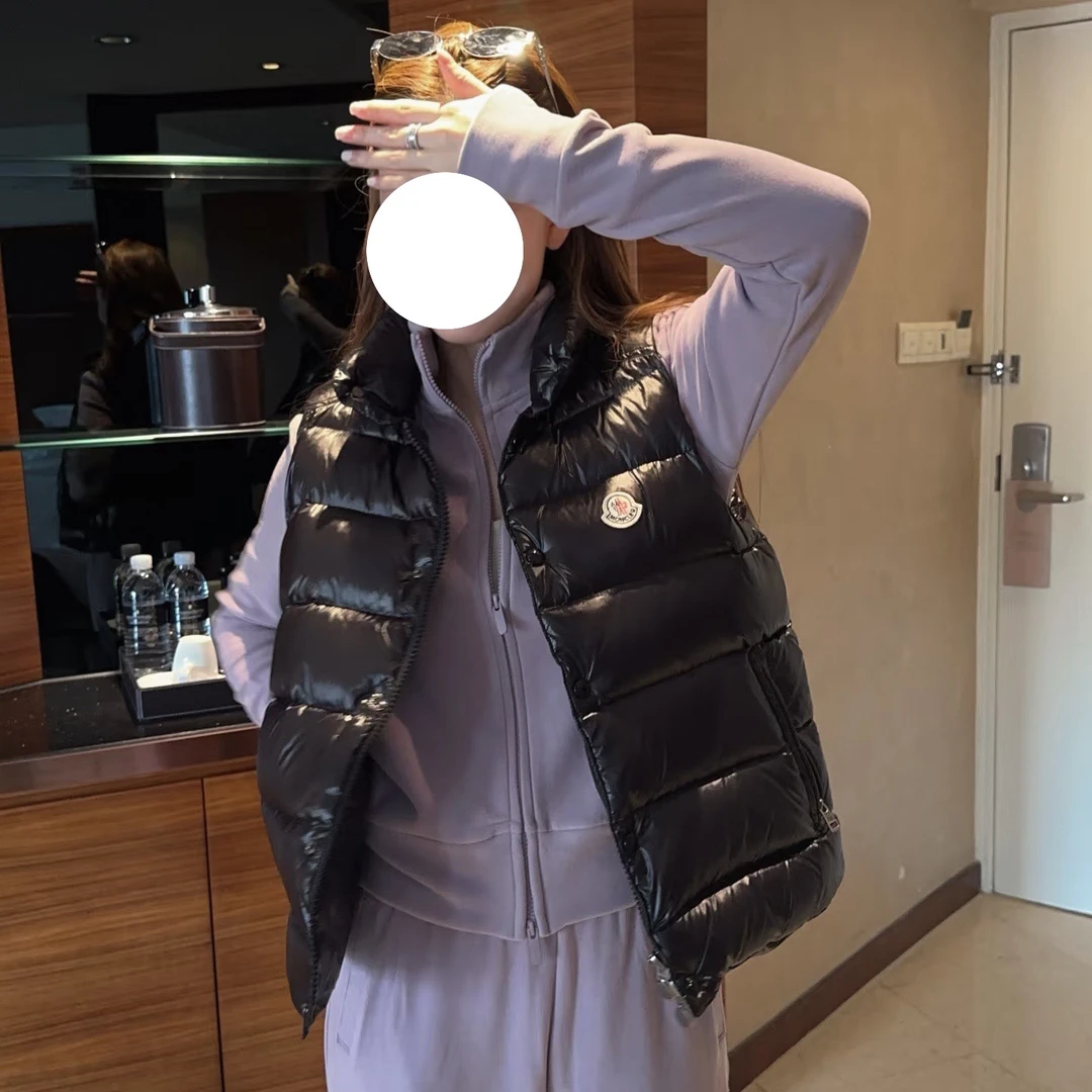 99新 MONCLER 玄色 黑色tibb羽绒马甲 3码 99新