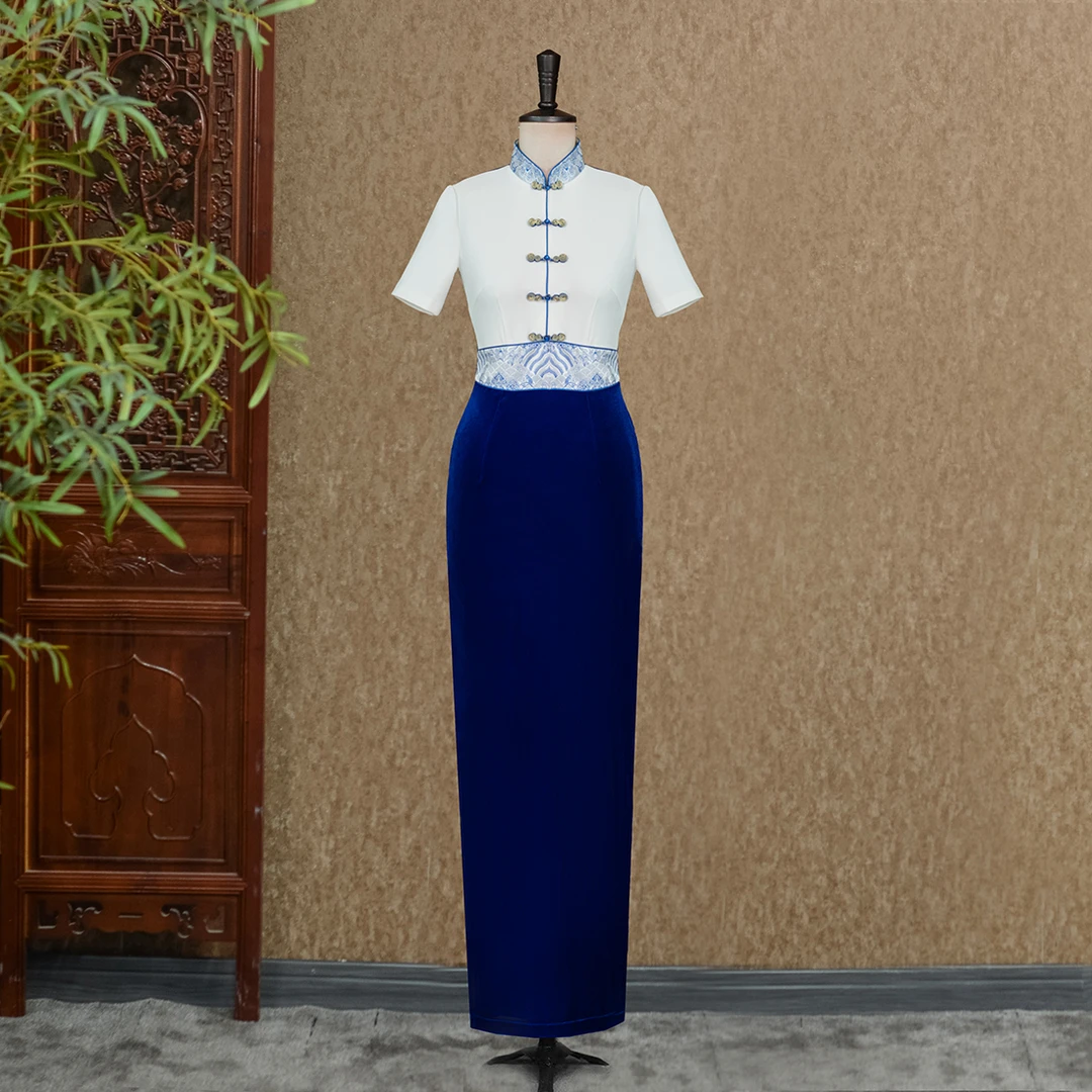 云蓝逸韵-（隆佳秀走秀旗袍112022）