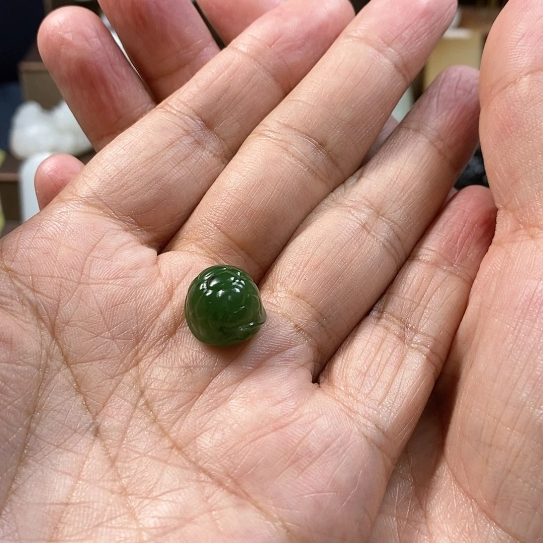 L***呀颈饰未镶嵌和田玉