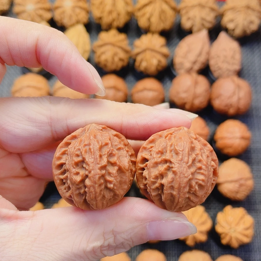 文玩核桃把件荔枝