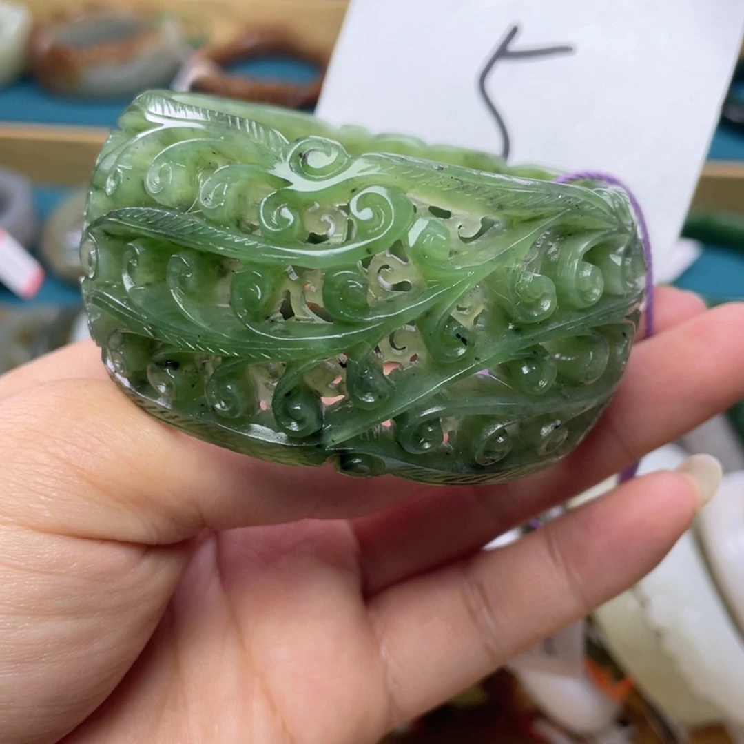 未镶嵌手镯和田玉圈口58