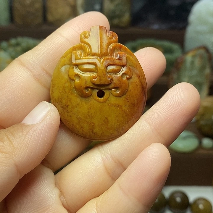 塞***西岫岩河磨玉（透闪石质玉）未镶嵌颈饰