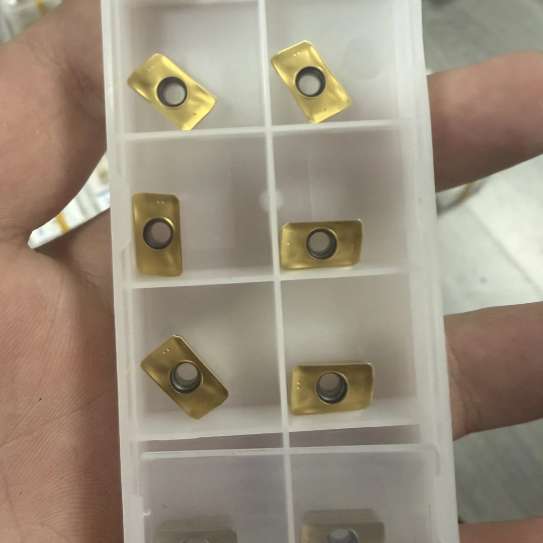 1135铣刀片数控硬质合金快进给刀粒模具钢通用款方型