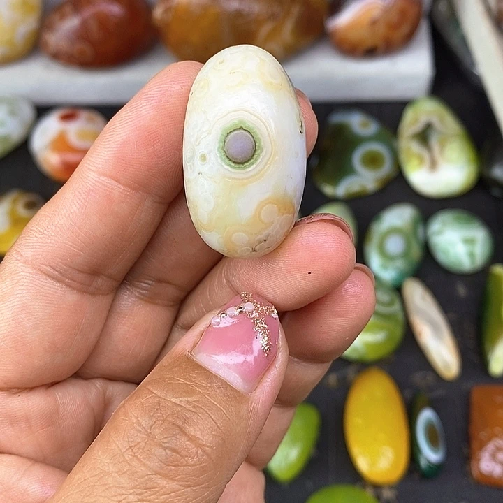 配珠饰品无孔双眼