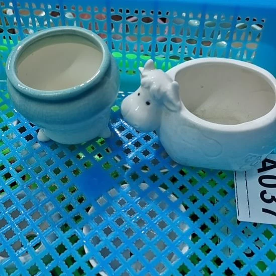 微瑕陶瓷盆满12包邮