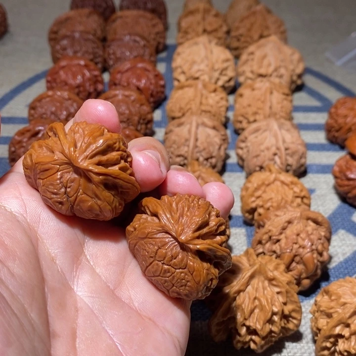 ****文玩核桃把件核桃文玩