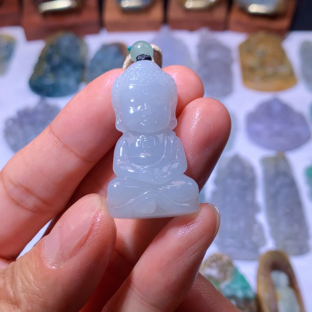 定制翡翠未镶嵌宝宝佛