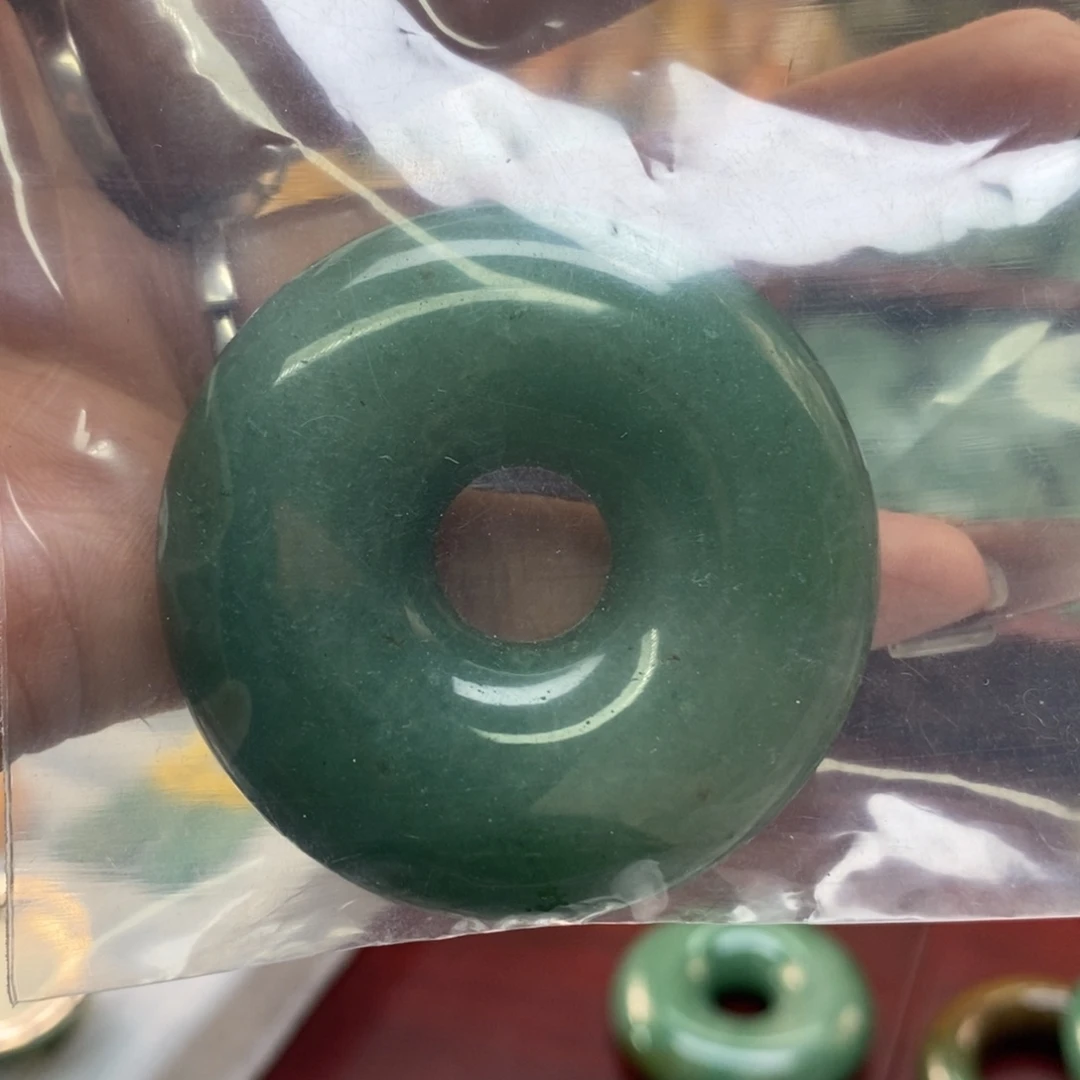 石英质玉手镯合金