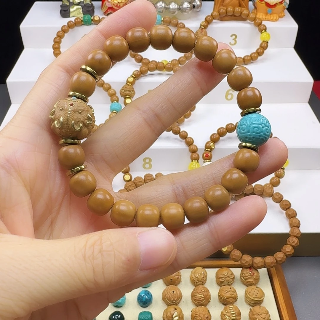 小***妖猴头核桃吊坠猴头手串