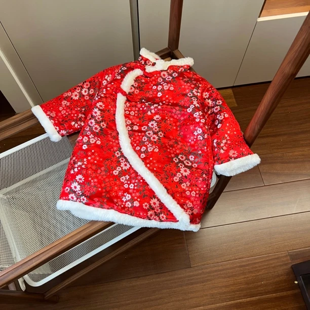 【编号H619】8121-02-儿童刺绣带包旗袍红色-MGF