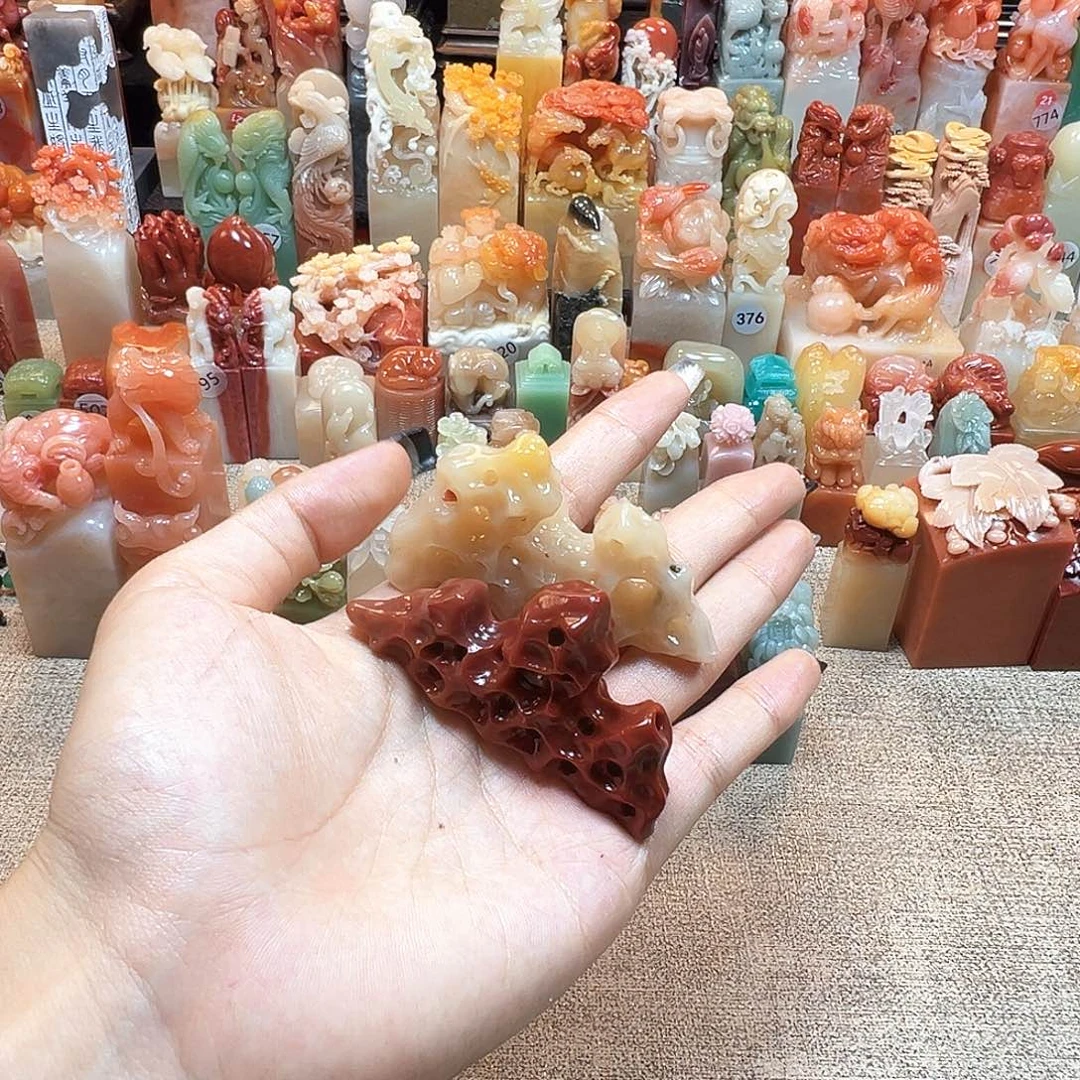 蔚***海寿山石印石寿山石雕刻