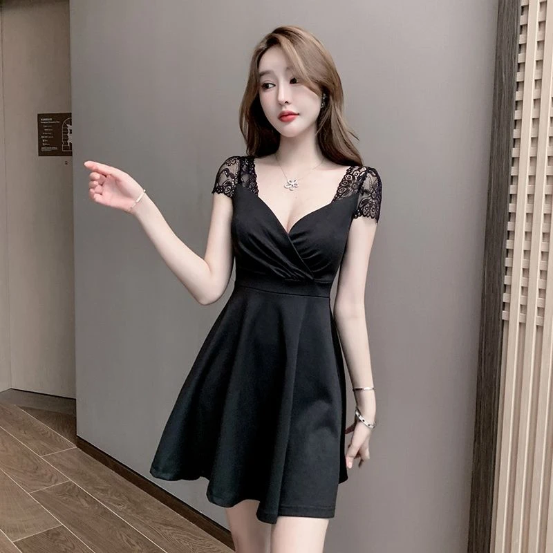 夜总店连衣裙遮肚子显瘦低胸夜场足浴技师工作服a字裙蕾丝连衣裙