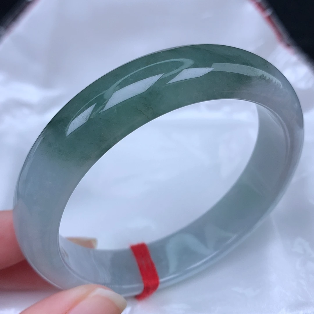 翡翠未镶嵌手镯天然