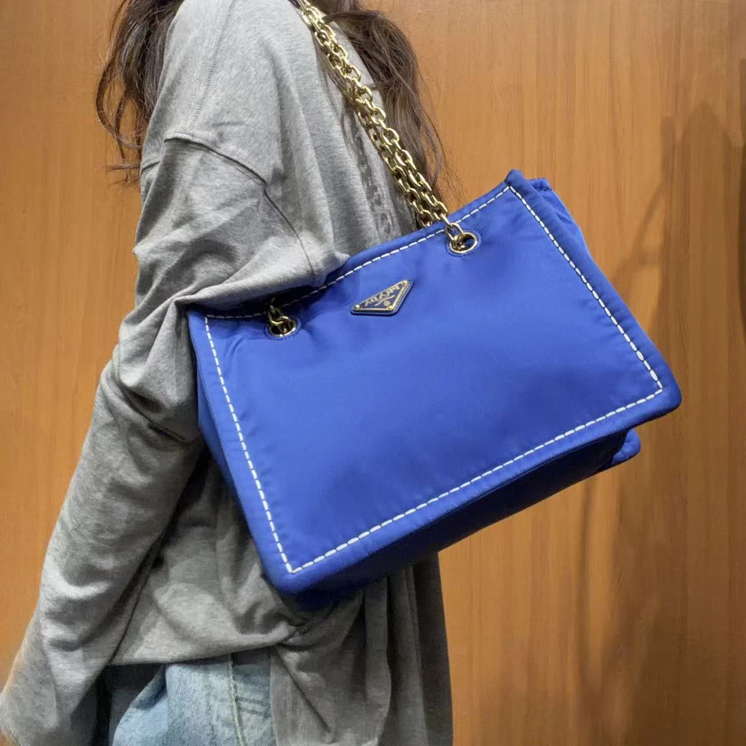 95新 Prada/普拉达 【福利】【蕾】 3EQ527 蓝色单肩包