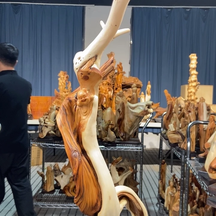 柏木（崖柏）随型摆件