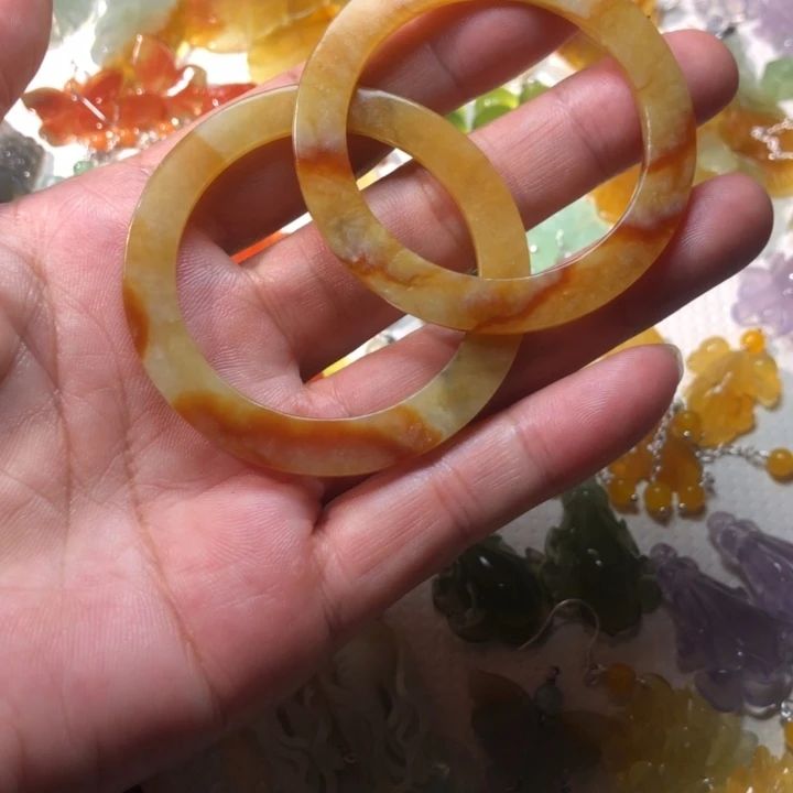 健***丽未镶嵌蛇纹石玉耳坠