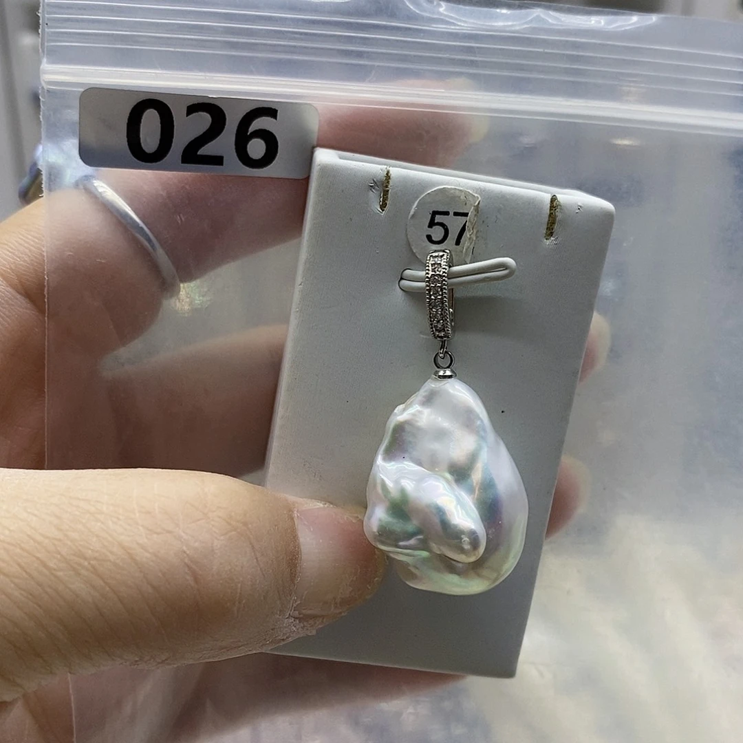 颈饰合金淡水珍珠