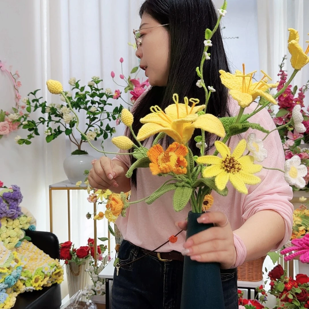 莱赛尔纤维棉手工钩织花束