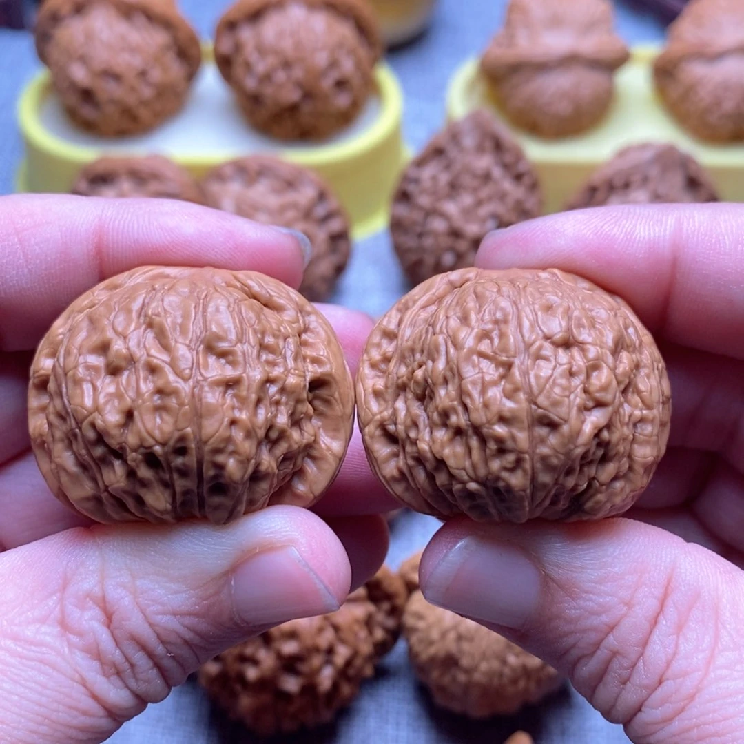 文玩核桃把件?*侠36.5乾隆磨毕业