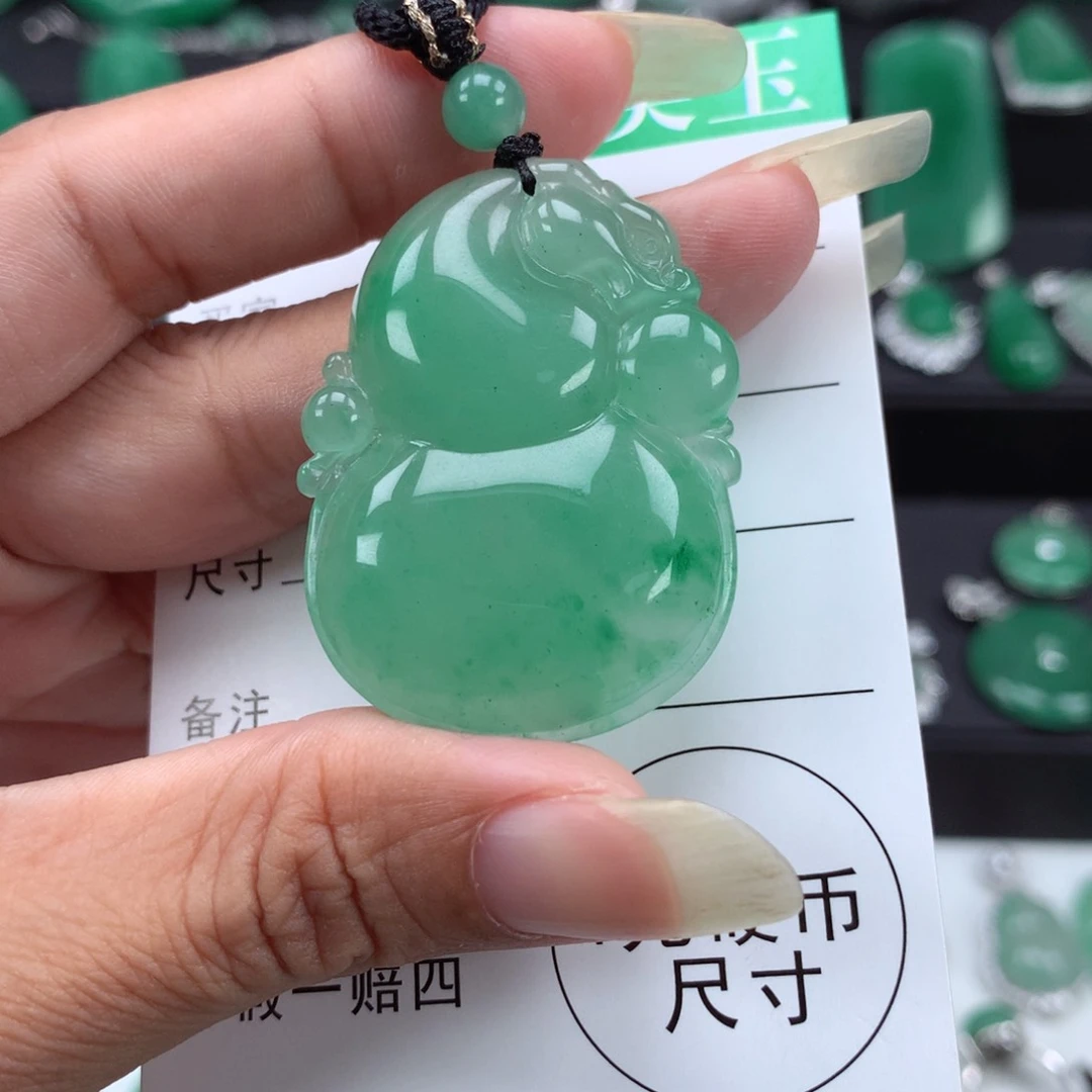 未镶嵌吊坠石英质玉（非洲翠）甜****爱