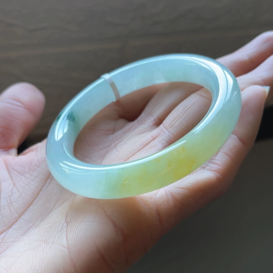 翡翠手镯未镶嵌52.9圈三天鉴赏期