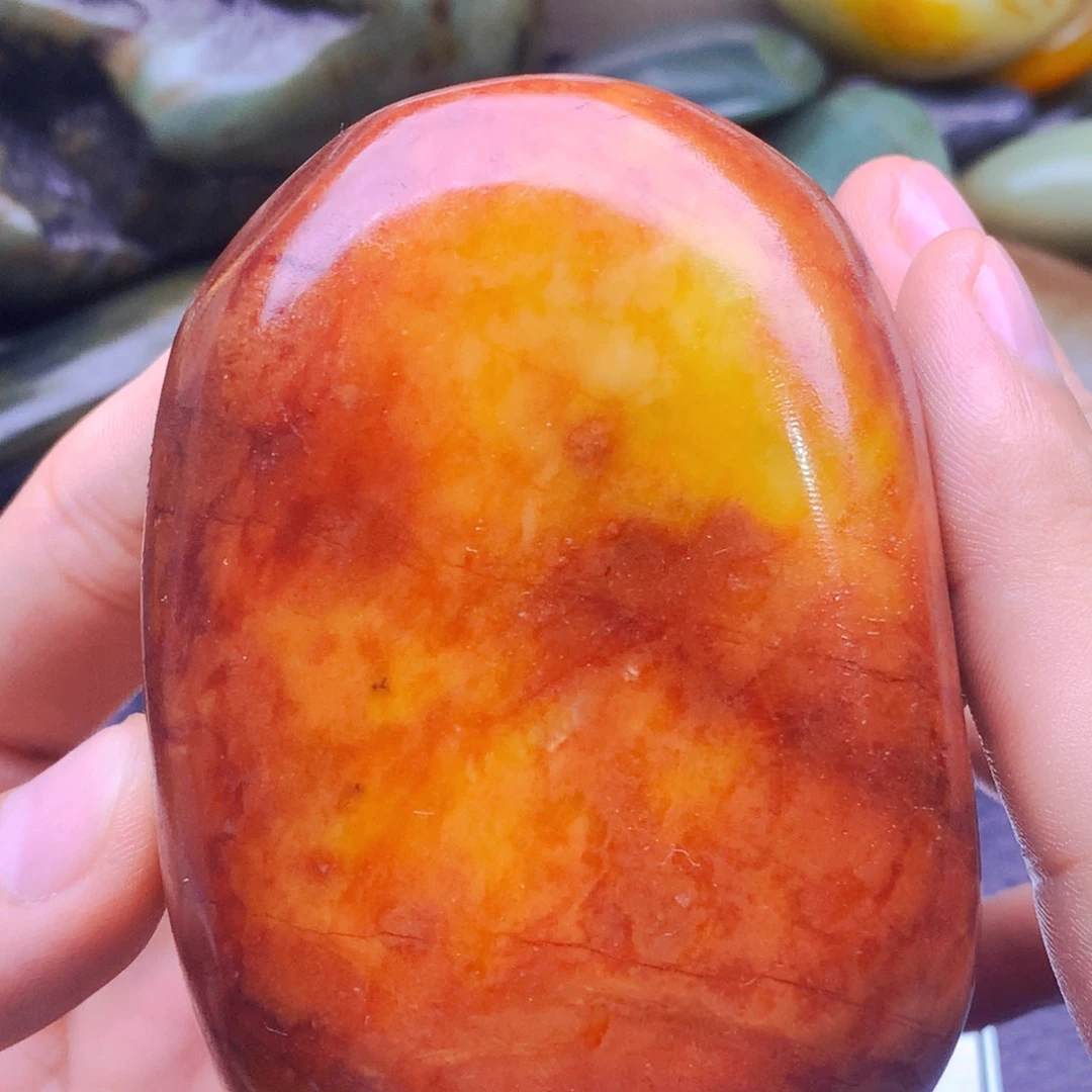 未镶嵌和田玉（糖玉）把件