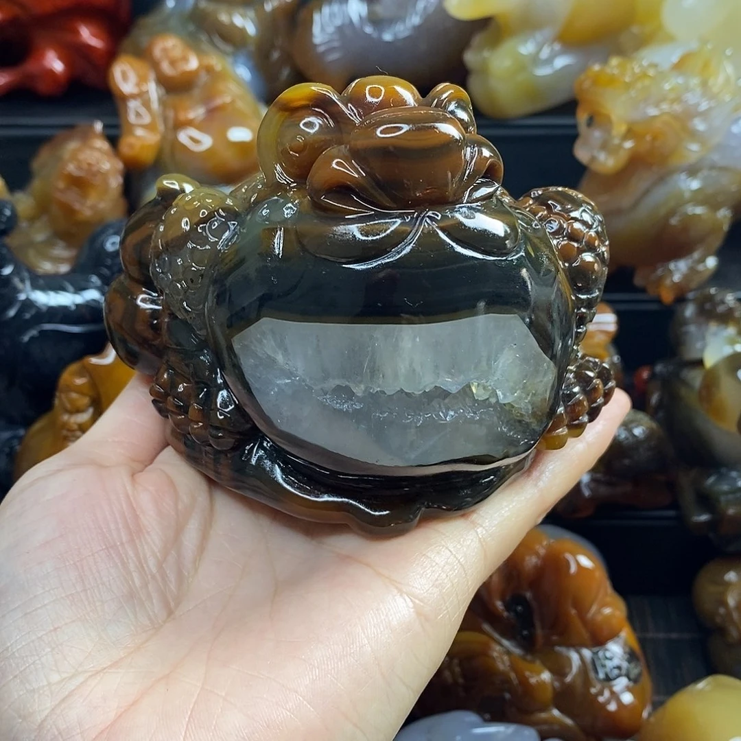 平***生玛瑙/玉髓未镶嵌摆件