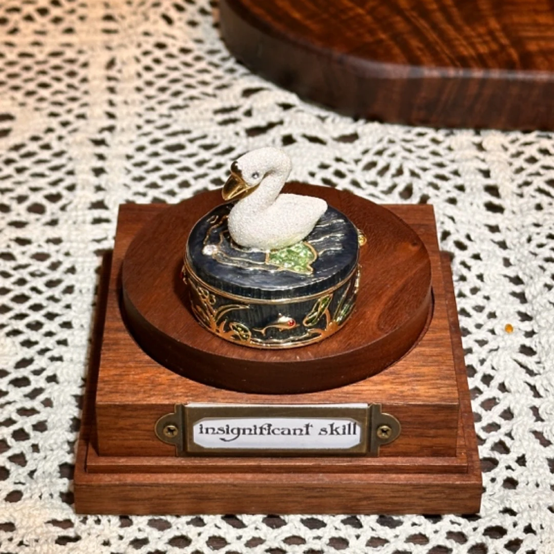 96珐琅款合金摆件首饰珠宝盒