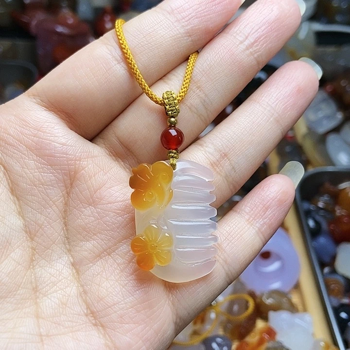 未镶嵌颈饰玛瑙/玉髓