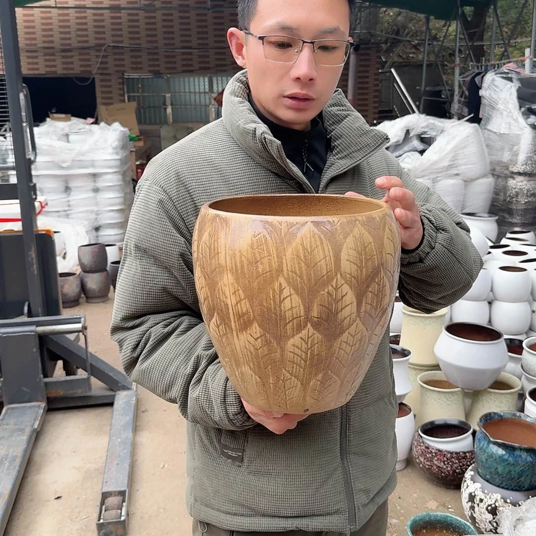 紫砂花盆口24高26（一个树叶柴烧