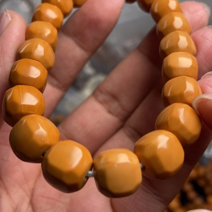 猴头核桃吊坠元**满今天