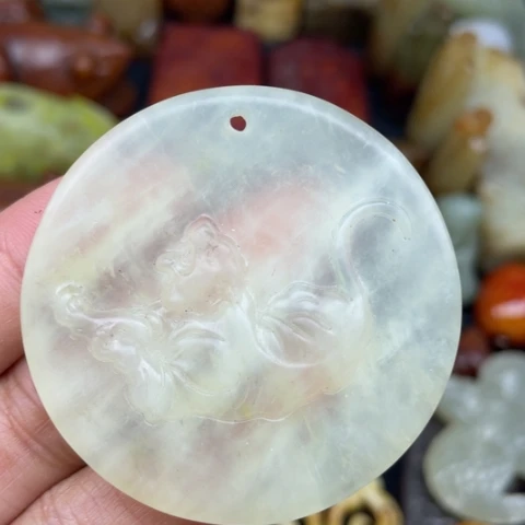 蛇纹石玉未镶嵌颈饰67