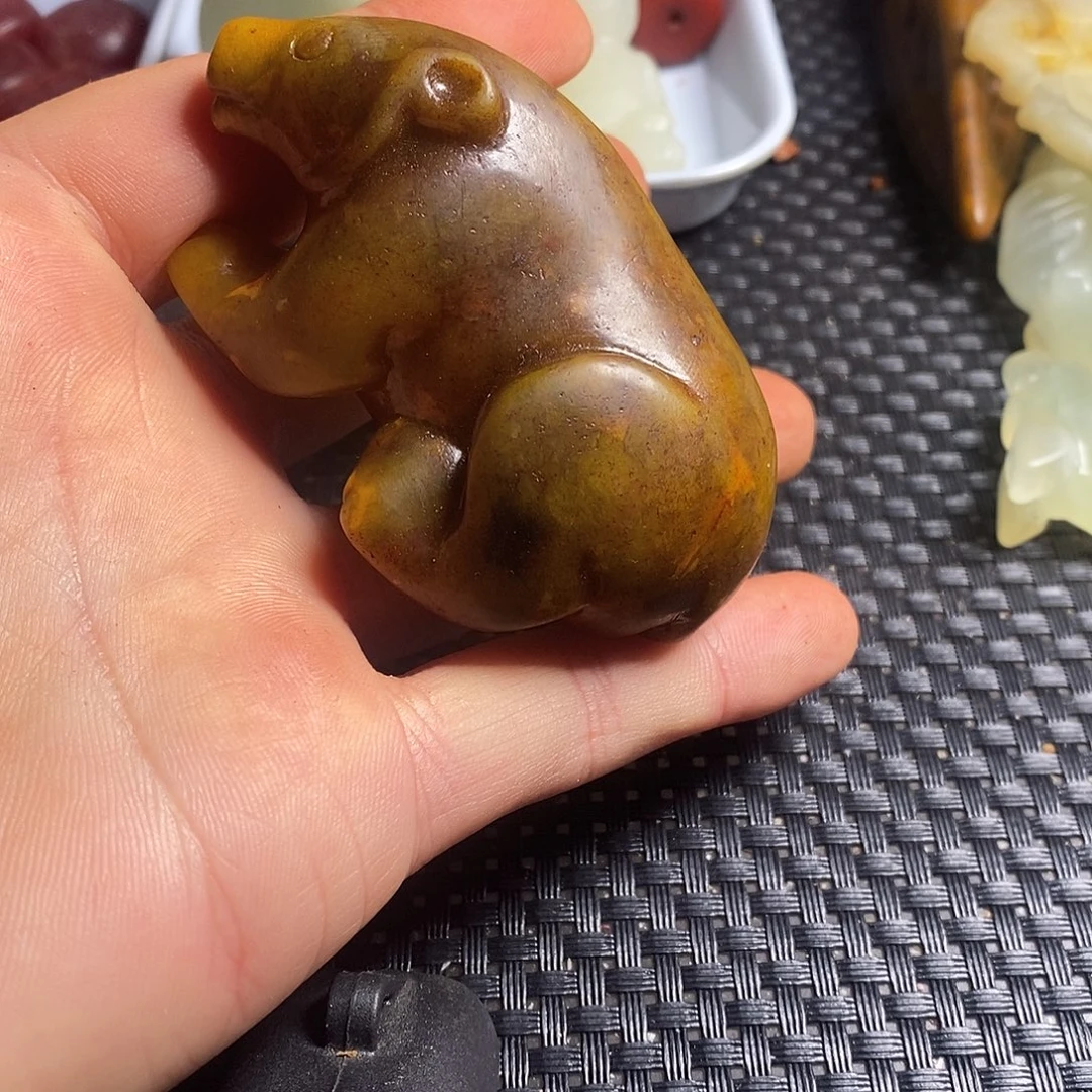 岫玉未镶嵌珠宝奇石