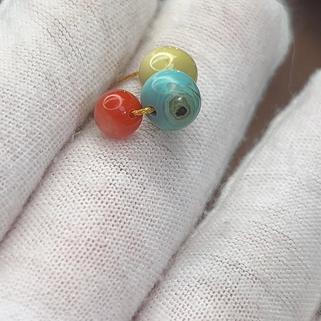 南红玛瑙未镶嵌珠宝奇石