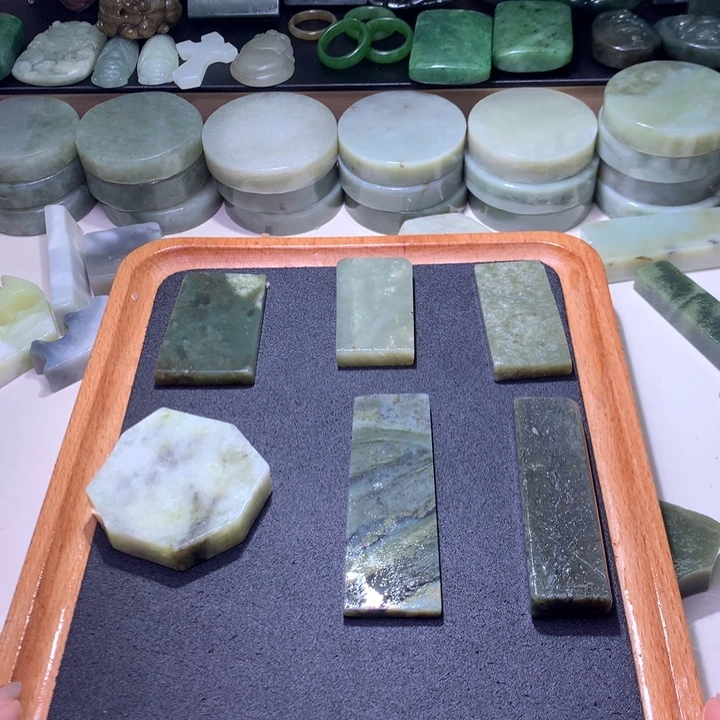 未镶嵌和田玉（糖玉）珠宝半成品