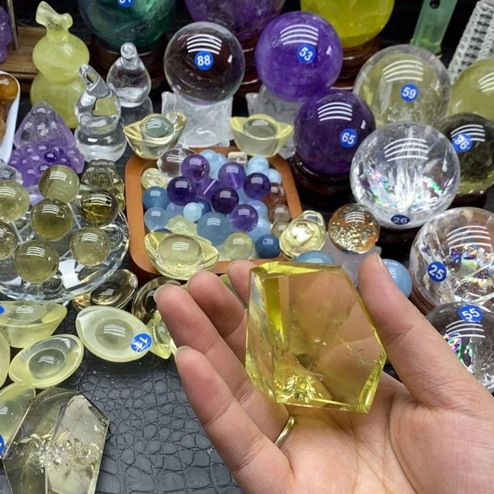 石材天然黄水晶随行