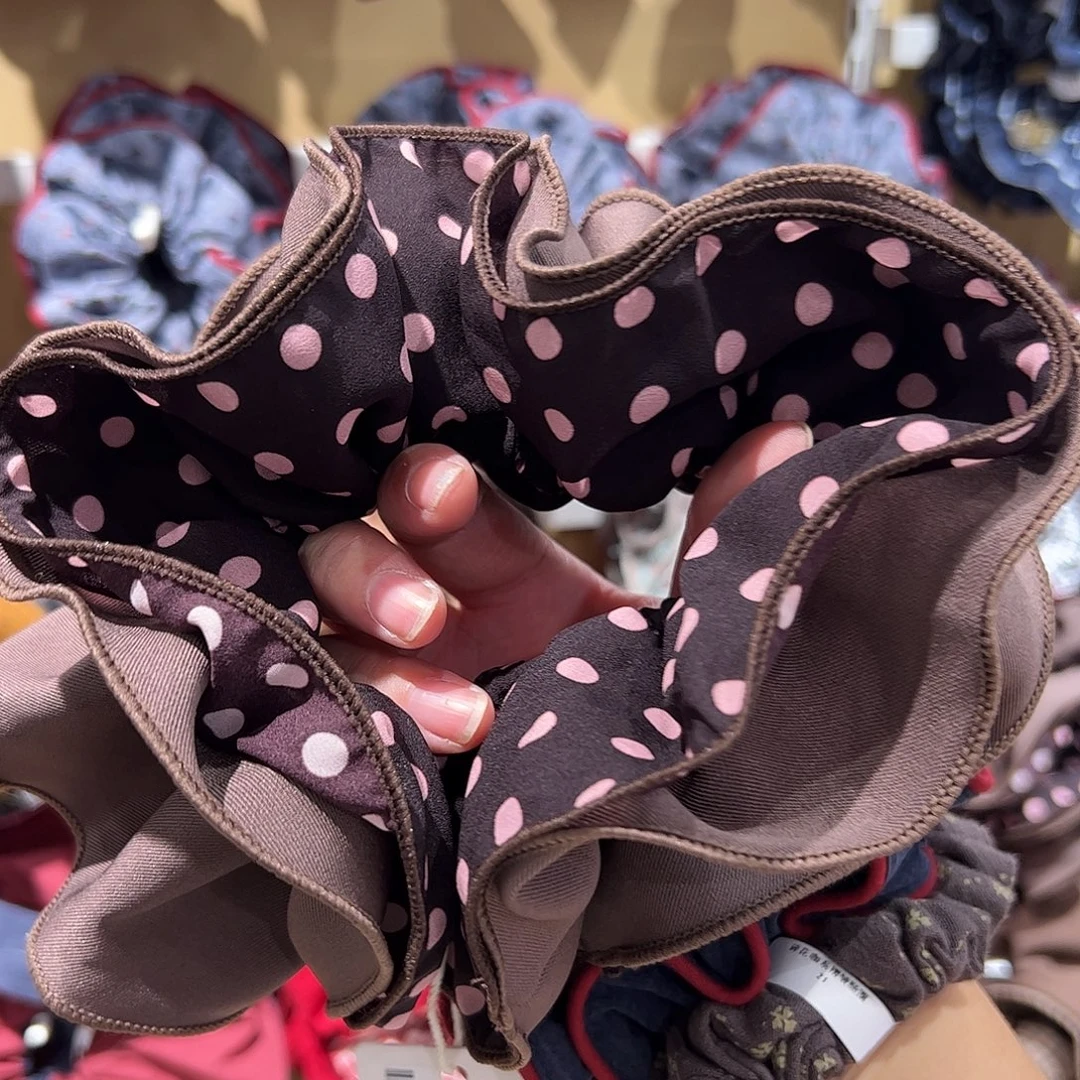 非金属布艺粉色波点发圈