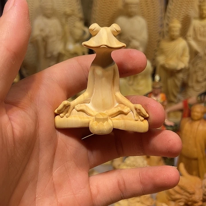 轩****黄杨木小瑕疵青蛙