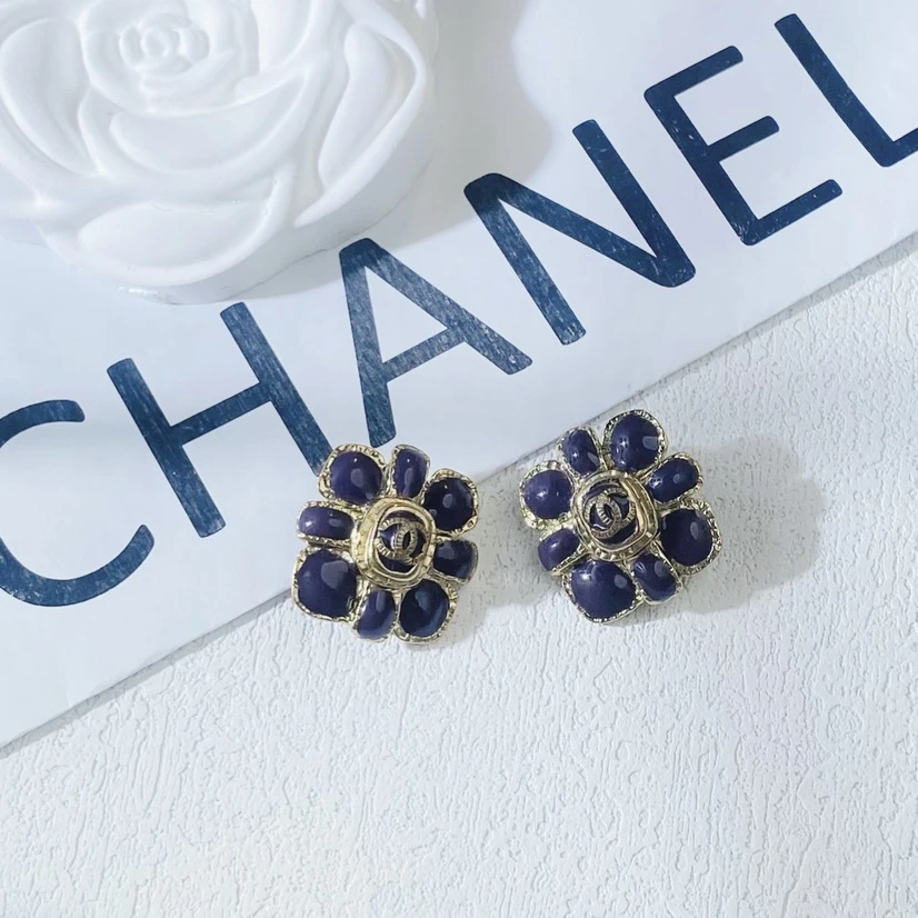 95新 Chanel/香奈儿 中古素金紫色彩釉琉璃双C耳夹/AJ5115