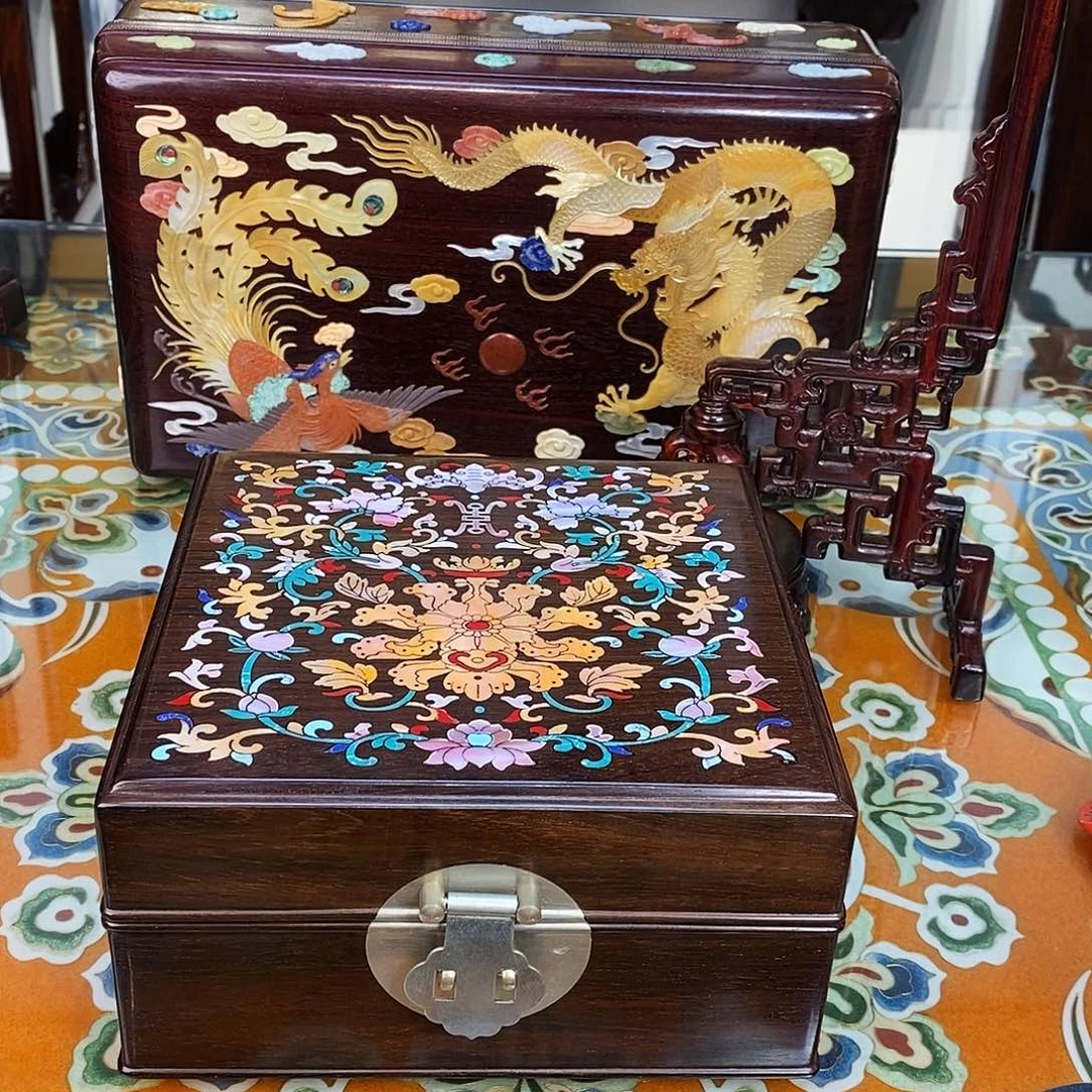 成套家具红酸枝木类大红酸枝盒子