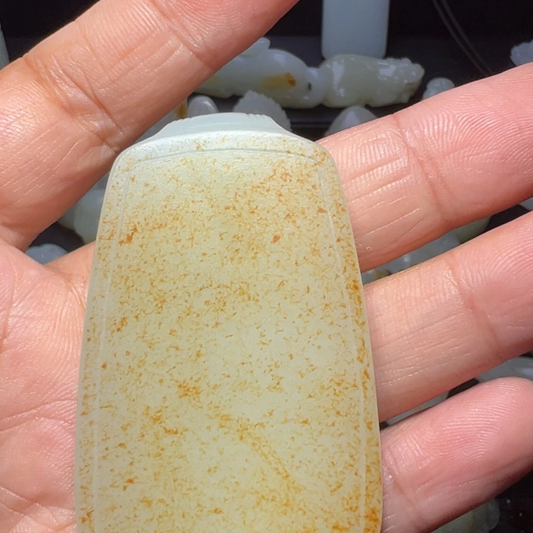 梦***分颈饰未镶嵌和田玉