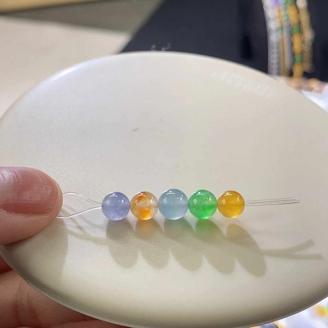 翡翠手链未镶嵌一手珠珠