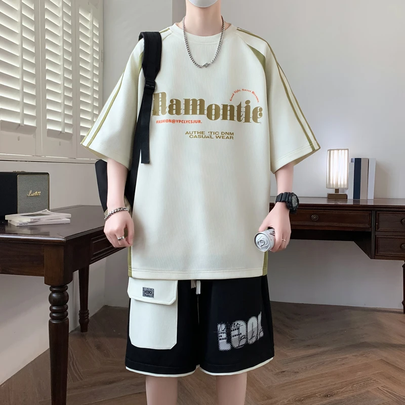 青少年夏季休闲短袖运动套装男孩帅气学生印花t恤大童短裤两件套