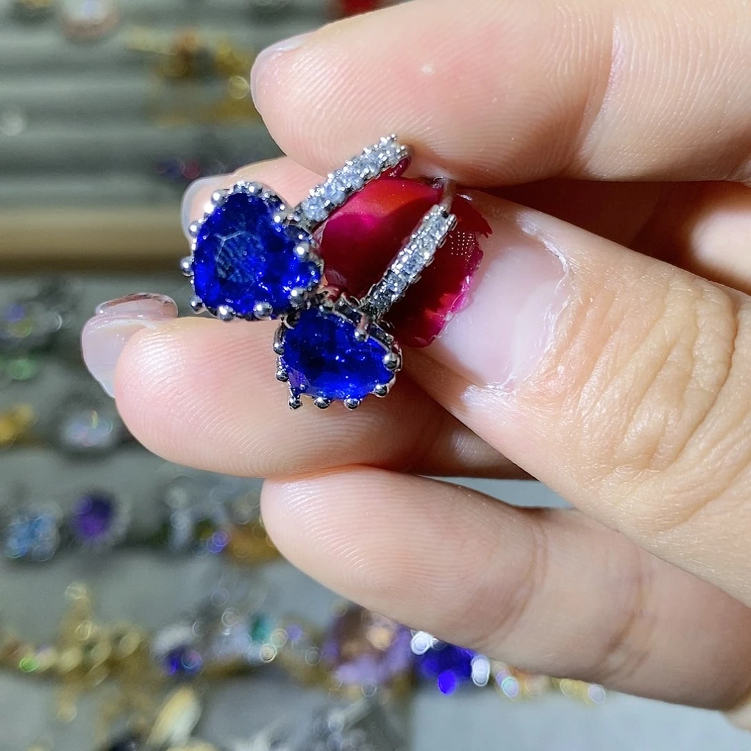 【闪购商品】银S925镶嵌戒指水晶